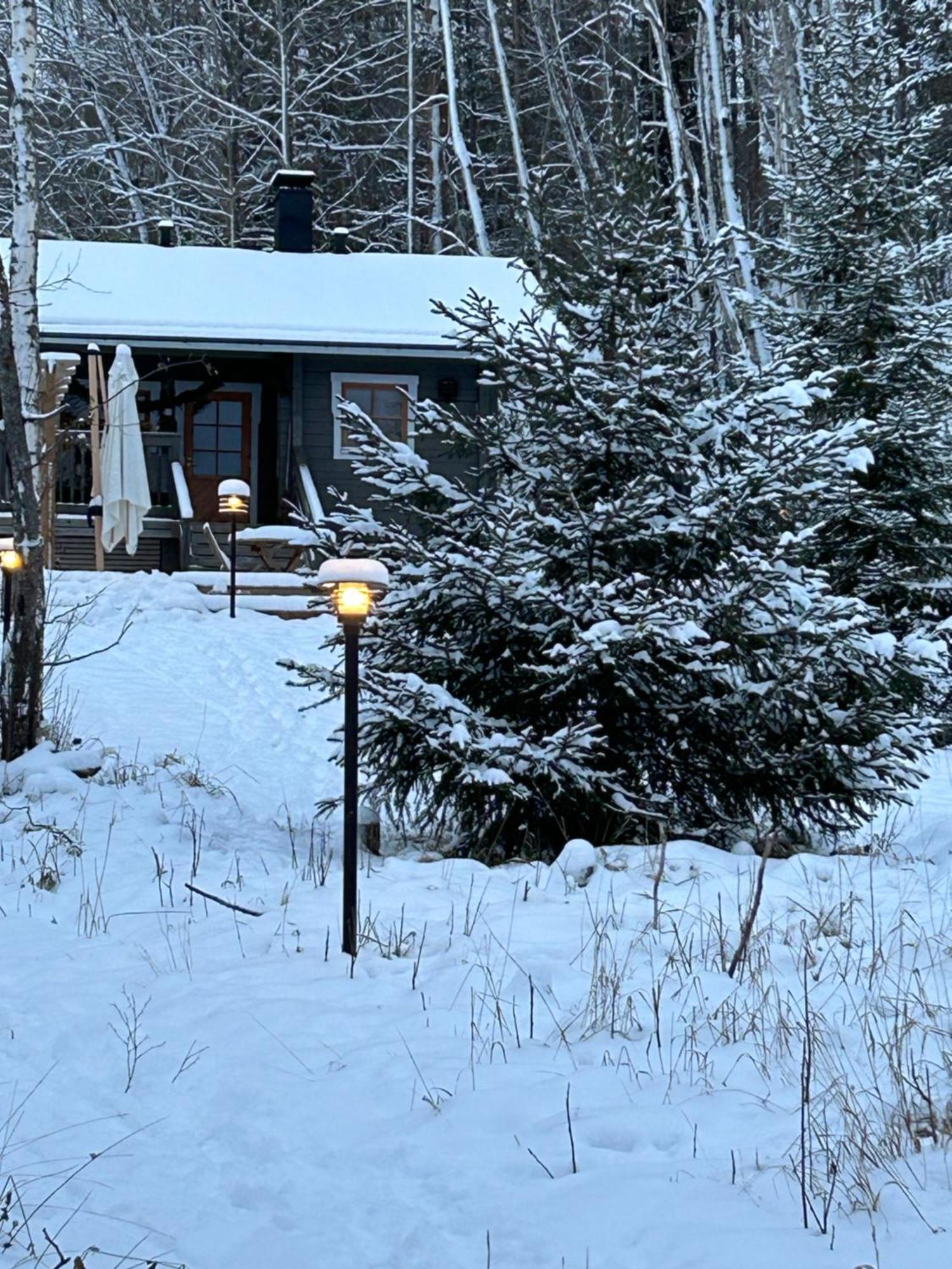 Sauna Cabin In The Heart Of Nuuksio National Park - Moekki Nuuksiossa Espoo Esterno foto